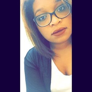 Meet your Posher, Celine